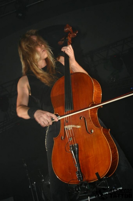 apocalyptica_knock_out_festival_krakw_2009_20090713_1142954394