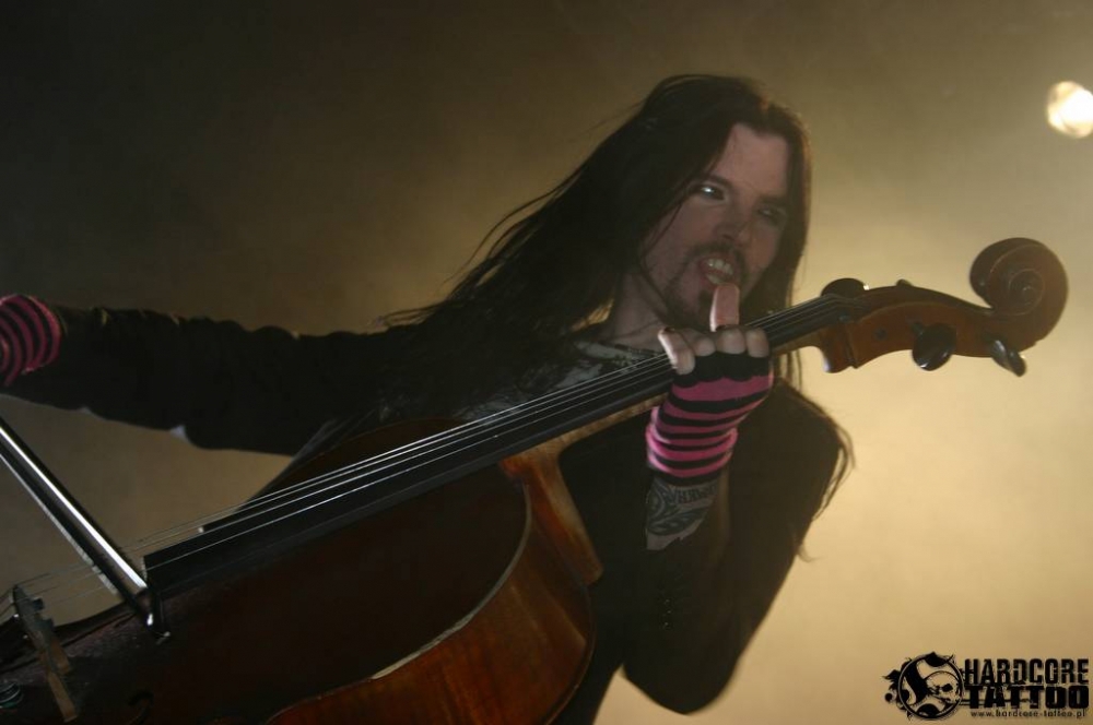 apocalyptica_knock_out_festival_krakw_2009_20090713_1193262523