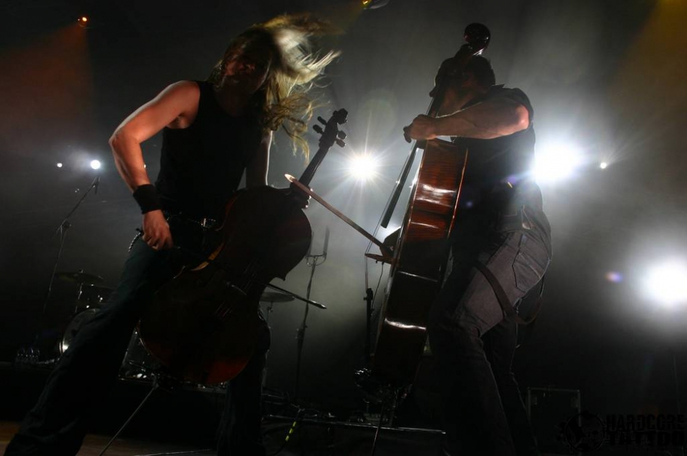 apocalyptica_knock_out_festival_krakw_2009_20090713_1215146825