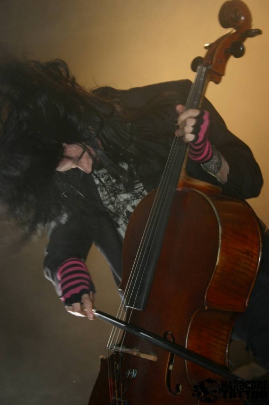 apocalyptica_knock_out_festival_krakw_2009_20090713_1419381733