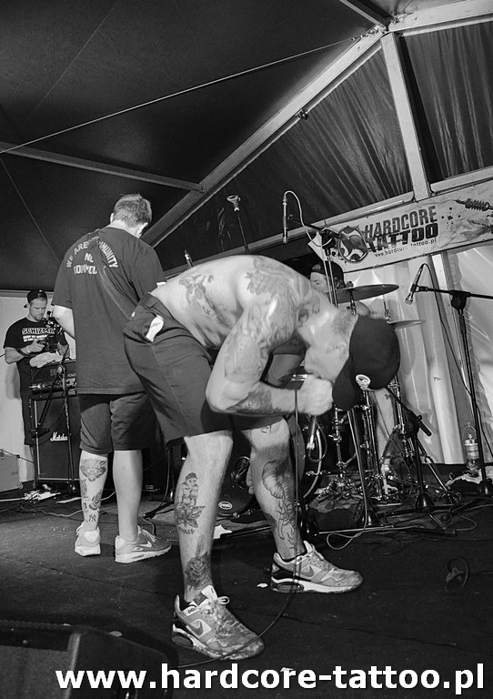 trapped_under_ice_23_20120809_2076621552