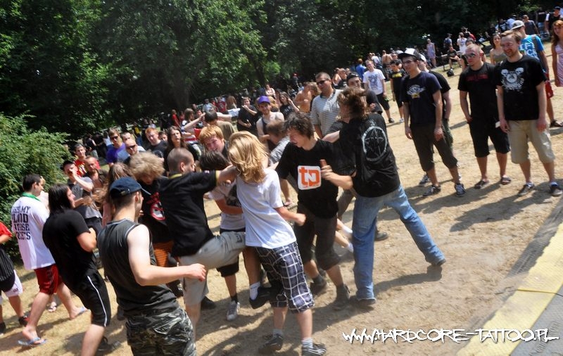 burst_in_20100718_1470516205