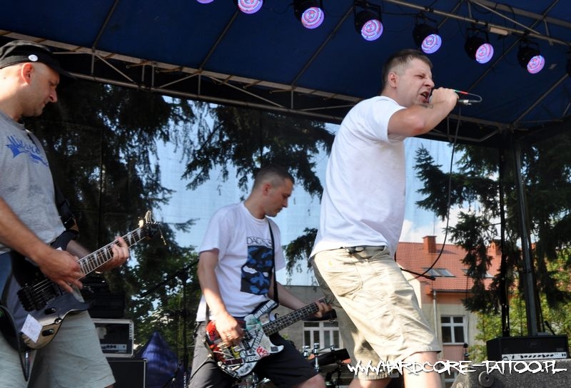 castet_20100718_1384547358