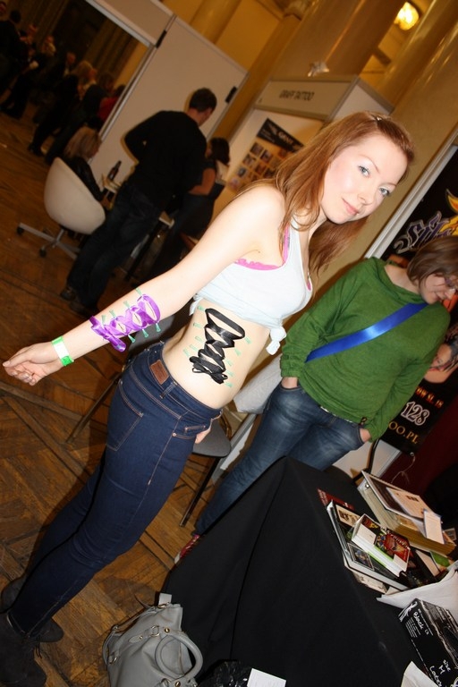 piercing_ahmyta_20111205_1261776762