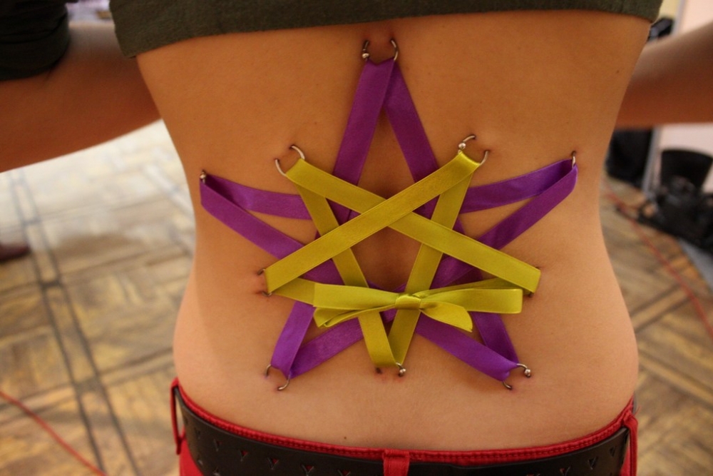 piercing_ahmyta_i_morbida_20111205_1117817659