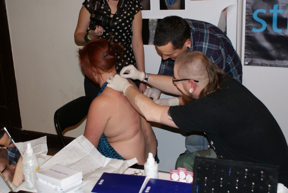 piercing_ahmyta_i_morbida_20111205_1230565360