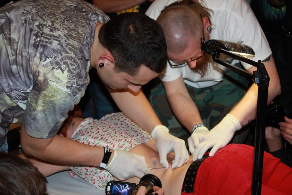 piercing_ahmyta_i_morbida_20111205_1850852627