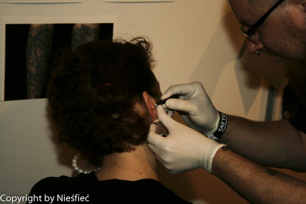 piercing_morbida_20111205_1670374201